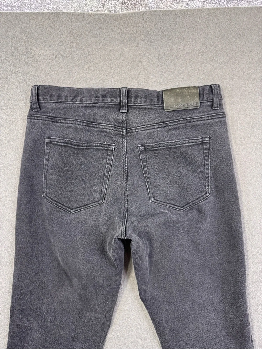 Vintage DKNY Women’s Jeans, Straight Leg Slight Bootcut, Tag sz 14, actual sz 30